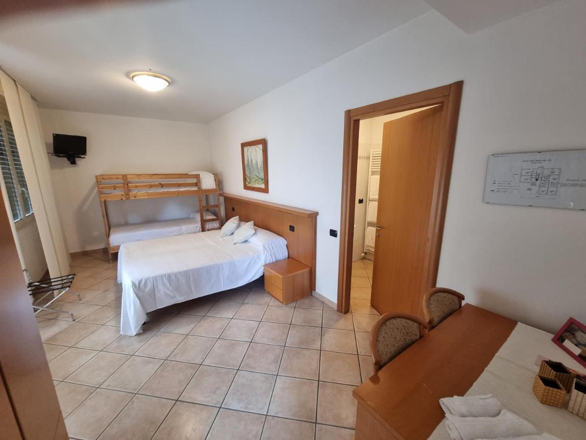 Albergo Lario Gera Lario Δωμάτιο φωτογραφία